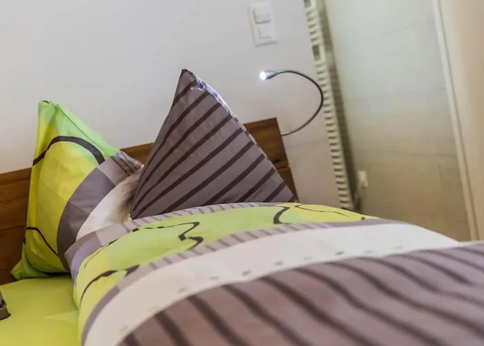 Apartmenthaus Riederhoru A 1- Og Ost By Interhome